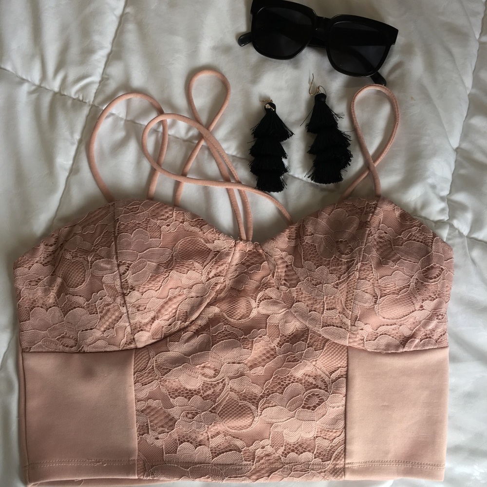 Sexy lace top🌸